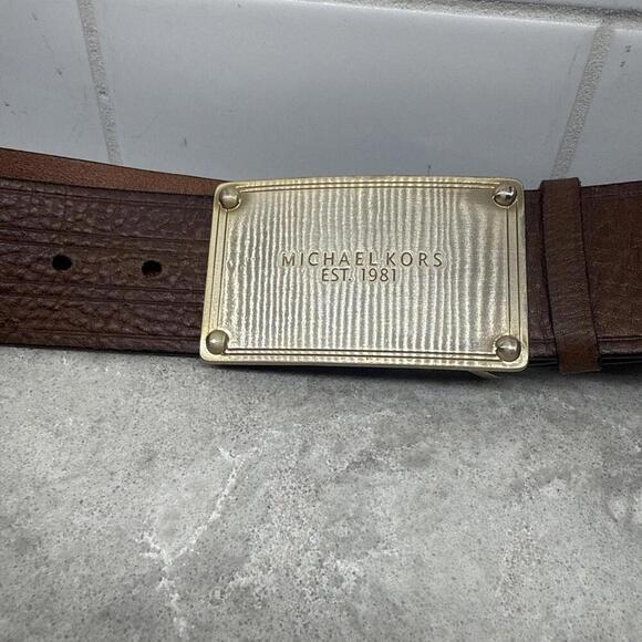 Michael Kors unisex leather and brass belt. Size Medium. Like New! - Picture 1 of 12